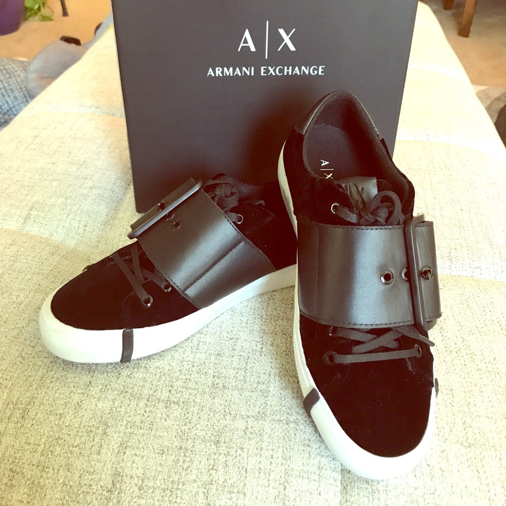 Armani Exchange canvas shoes